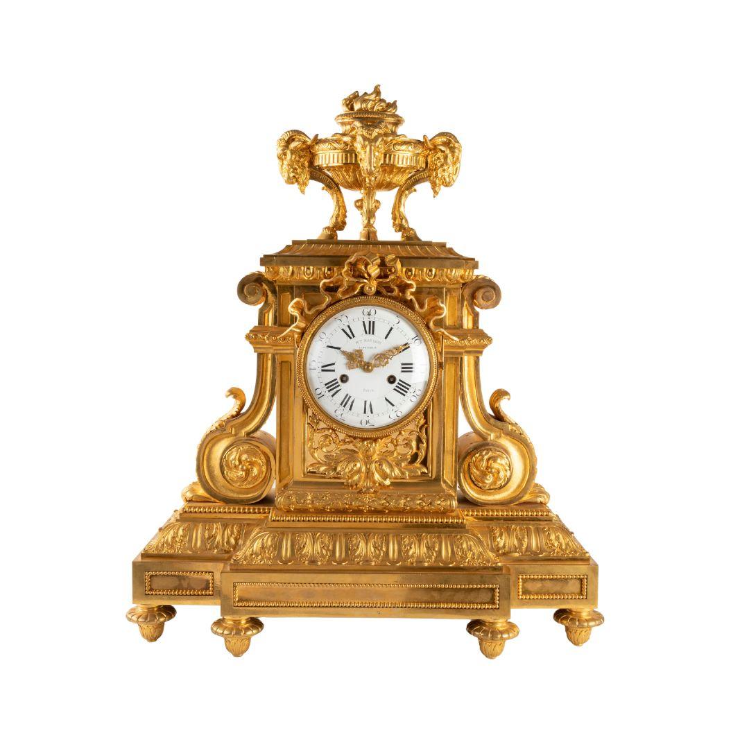 A FRENCH 19TH CENTURY ORMOLU MANTEL CLOCK BY MAISON MARQUIS CIRCA 1870 - Galerie Rosiers