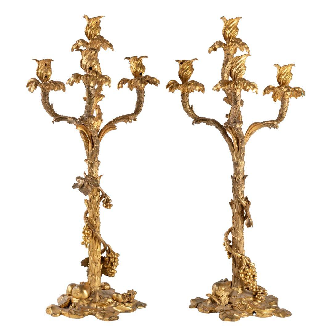 A PAIR OF FRENCH 19TH CENTURY ORMOLU CANDELABRAS. - Galerie Rosiers