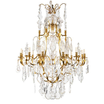 A STUNNING PAIR OF FRENCH LATE 19TH CENTURY LOUIS XV ST. ORMOLU AND CRYSTAL CHANDELIERS.